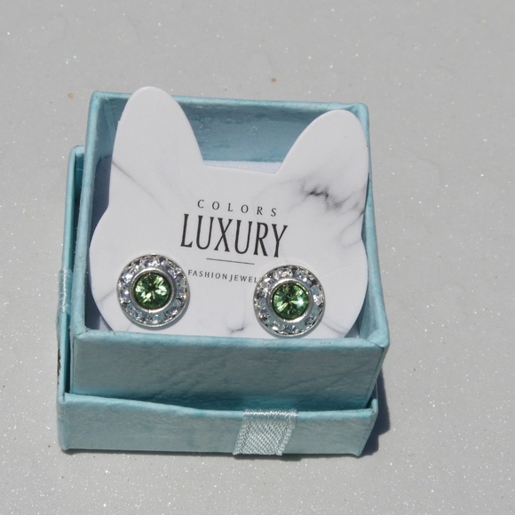 Swarovski Peridot Cat Eyes Rhinestone Earrings - Picture 6 of 8